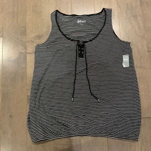 Reitmans, black and white stripe tank top, with elastic waist, size:1X